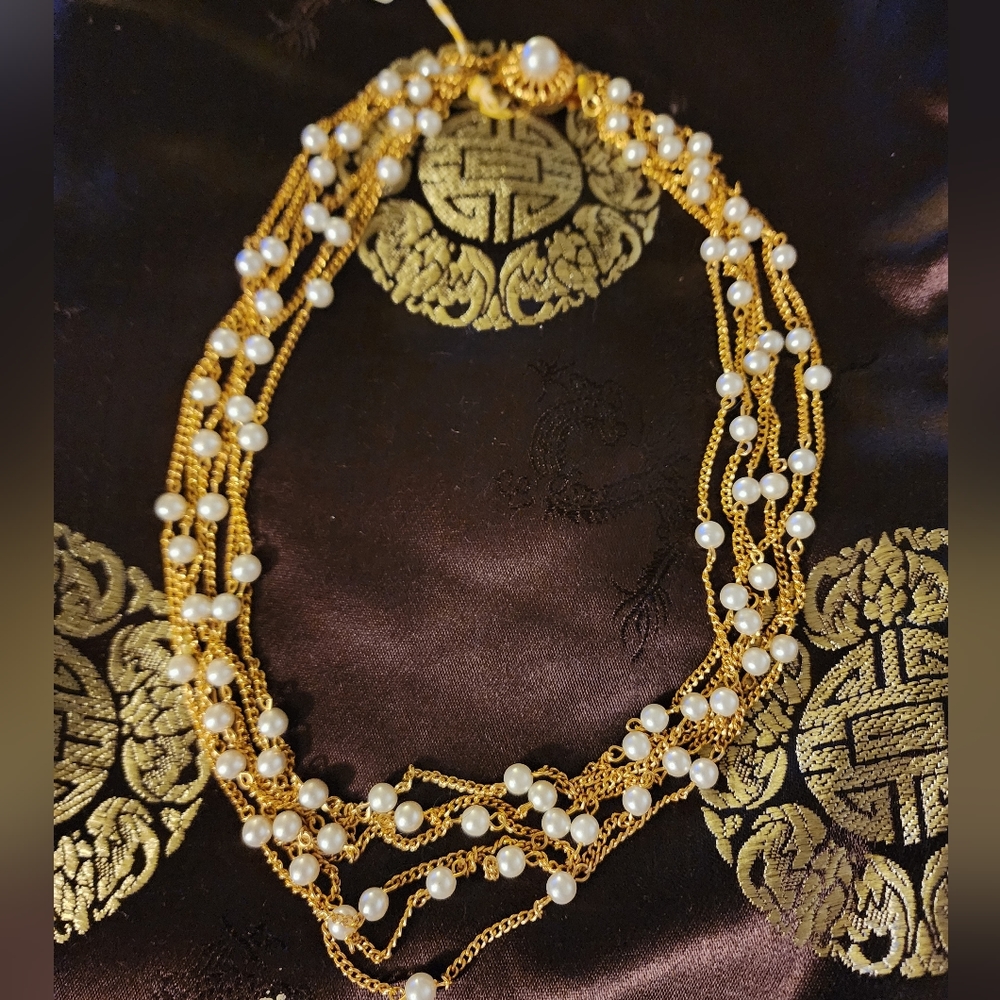 Elegant Vintage Multi-Chain 6 Strands Gold Tone Chains W/ White Pearl Beads